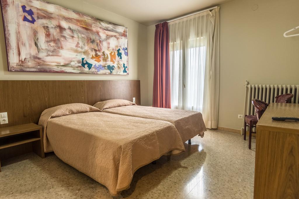 Hostal Sant Miquel 巴拉格尔 外观 照片