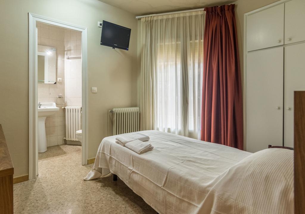 Hostal Sant Miquel 巴拉格尔 外观 照片